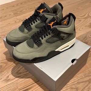 Air Jordan 4 Retro Sneakers undefeated (2025)